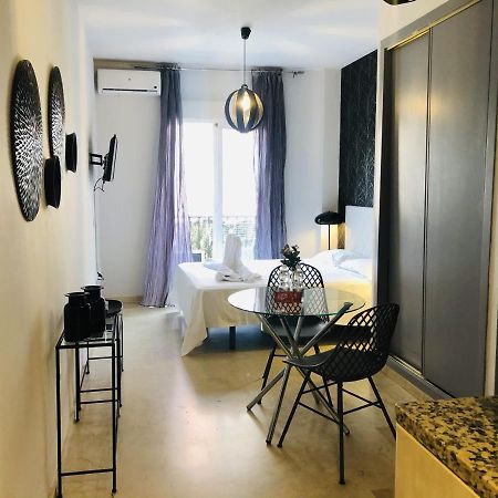 Cozy Studio Malaga Centro By AlohaMálaga Exteriör bild