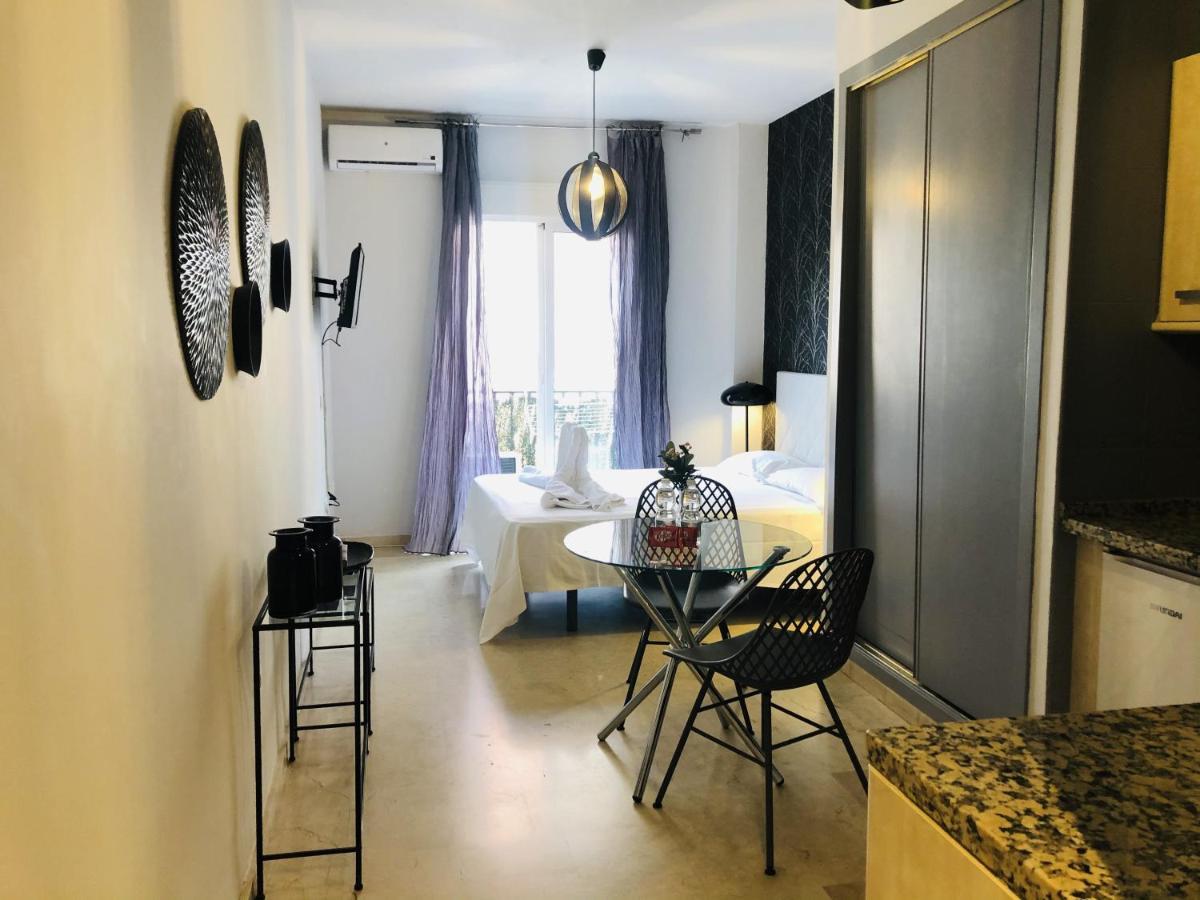 Cozy Studio Malaga Centro By AlohaMálaga Exteriör bild